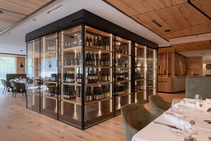 Breakfast, lunch and dinner served - Alpine Nature Hotel Stoll (Valle di Casies)