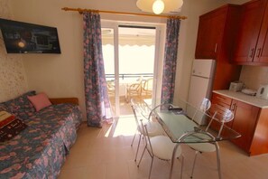 Standard Apartment, 1 Bedroom, Sea View | In-room dining - Glyfada Beach - Menigos Resort (Corfu)