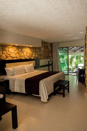 Down duvets, in-room safe, individually decorated - Hotel Nututun Palenque (Palenque)