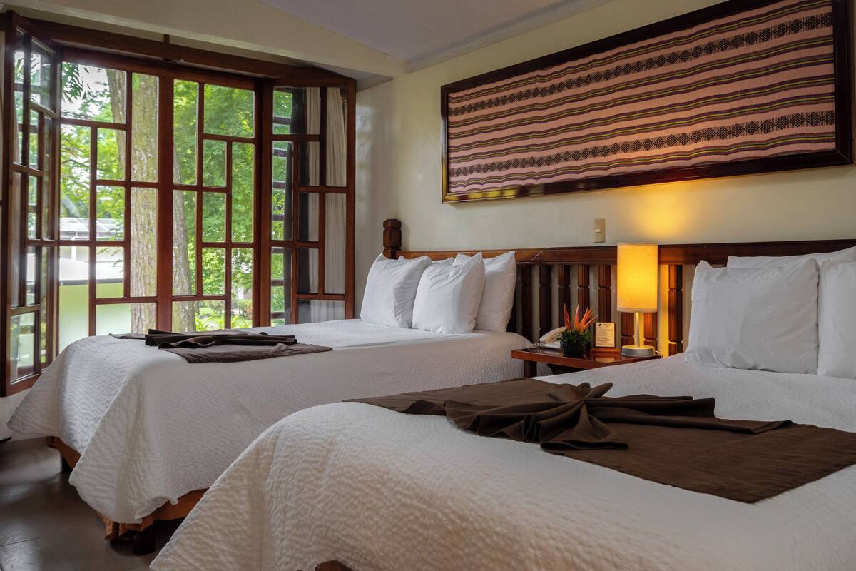 standard double room | 1 bedroom, down duvets, in-room safe, laptop workspace