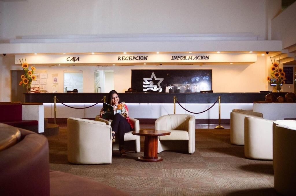 Photo - Hotel Cristina Suites