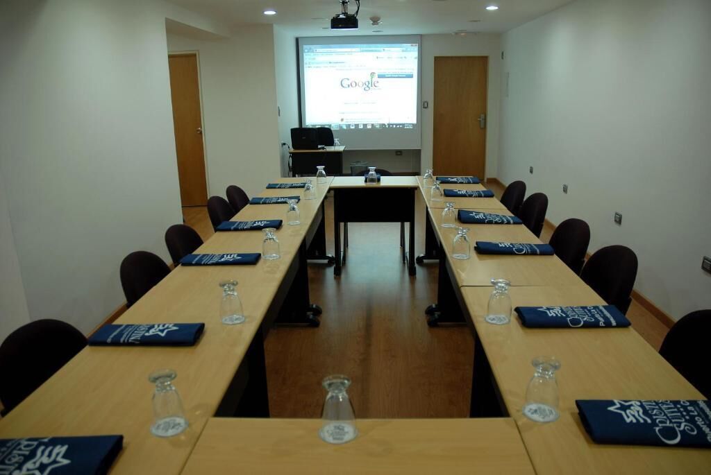 Photo - Hotel Cristina Suites