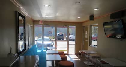 Howard Johnson by Wyndham Odessa TX