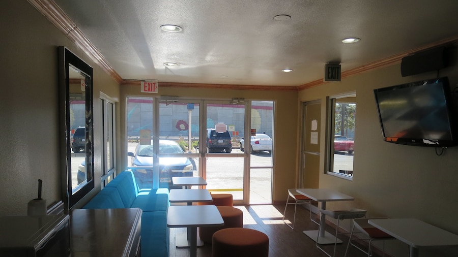 Howard Johnson by Wyndham Odessa TX