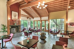 Desayuno continental incluido todos los días