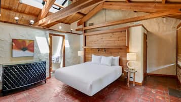 Literie de qualité supérieure, surmatelas, bureau, draps fournis