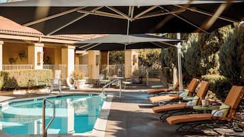 Outdoor pool, sun loungers