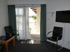 Televisión de pantalla plana