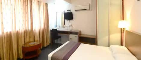 Desk, free WiFi, bed sheets