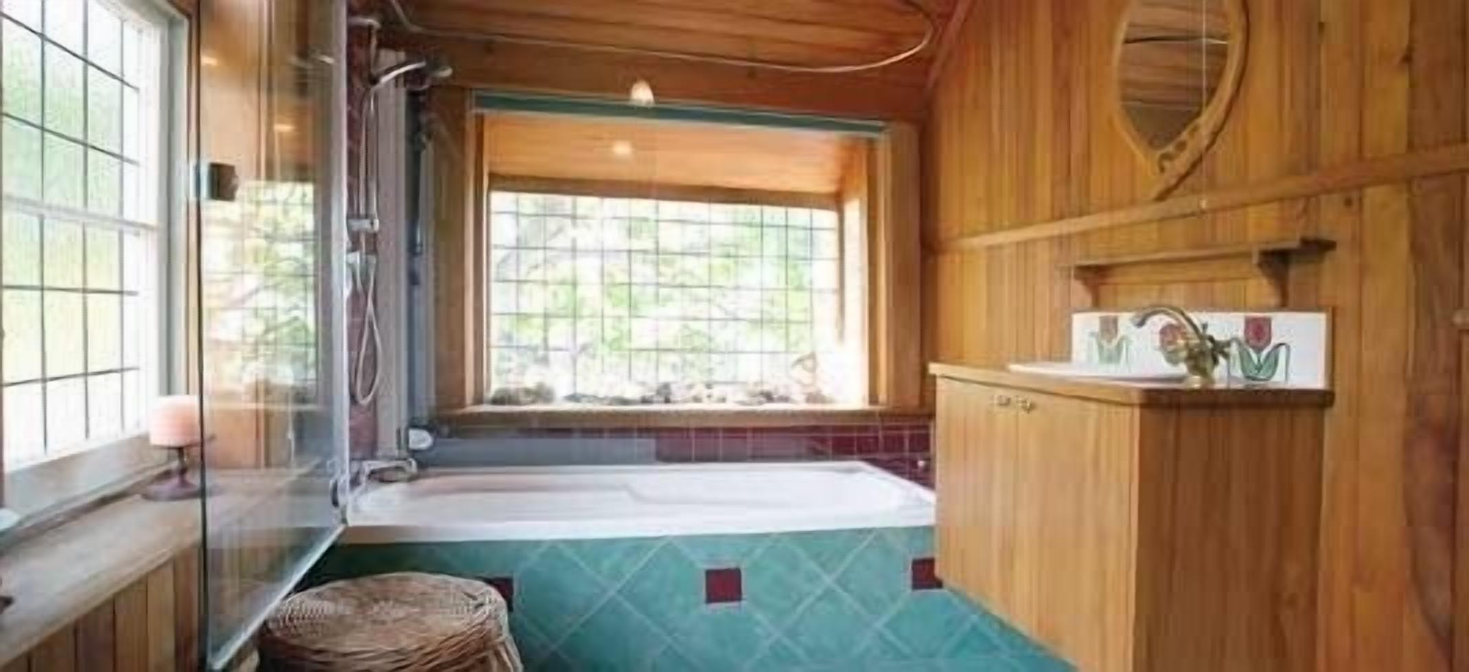 the villa room - shared bathroom | bathroom | eco-friendly toiletries, towels