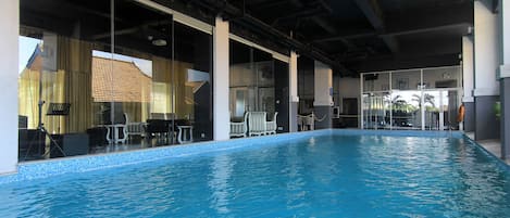 Piscina interna