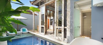 18 Suite Villa Kuta