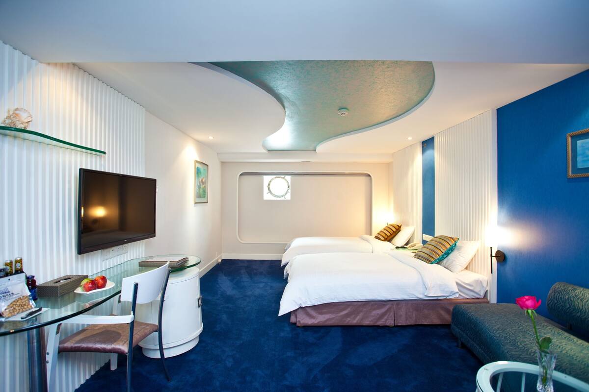 1 bedroom, minibar, in-room safe, desk