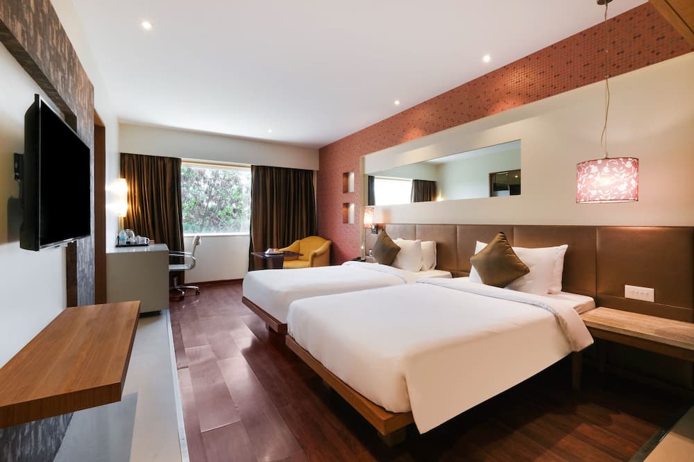7 Apple Hotel Pimpri Pune