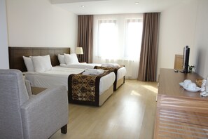 Superior Room, 1 Double or 2 Single Beds, Mountain View | Minibar, in-room safe, desk, laptop workspace