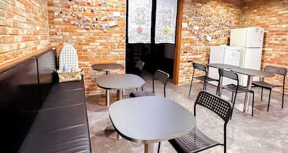 Starria Hostel Foreign Guest Only