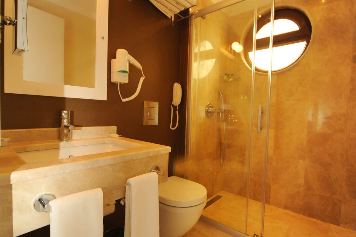 free toiletries, hair dryer, bathrobes, slippers