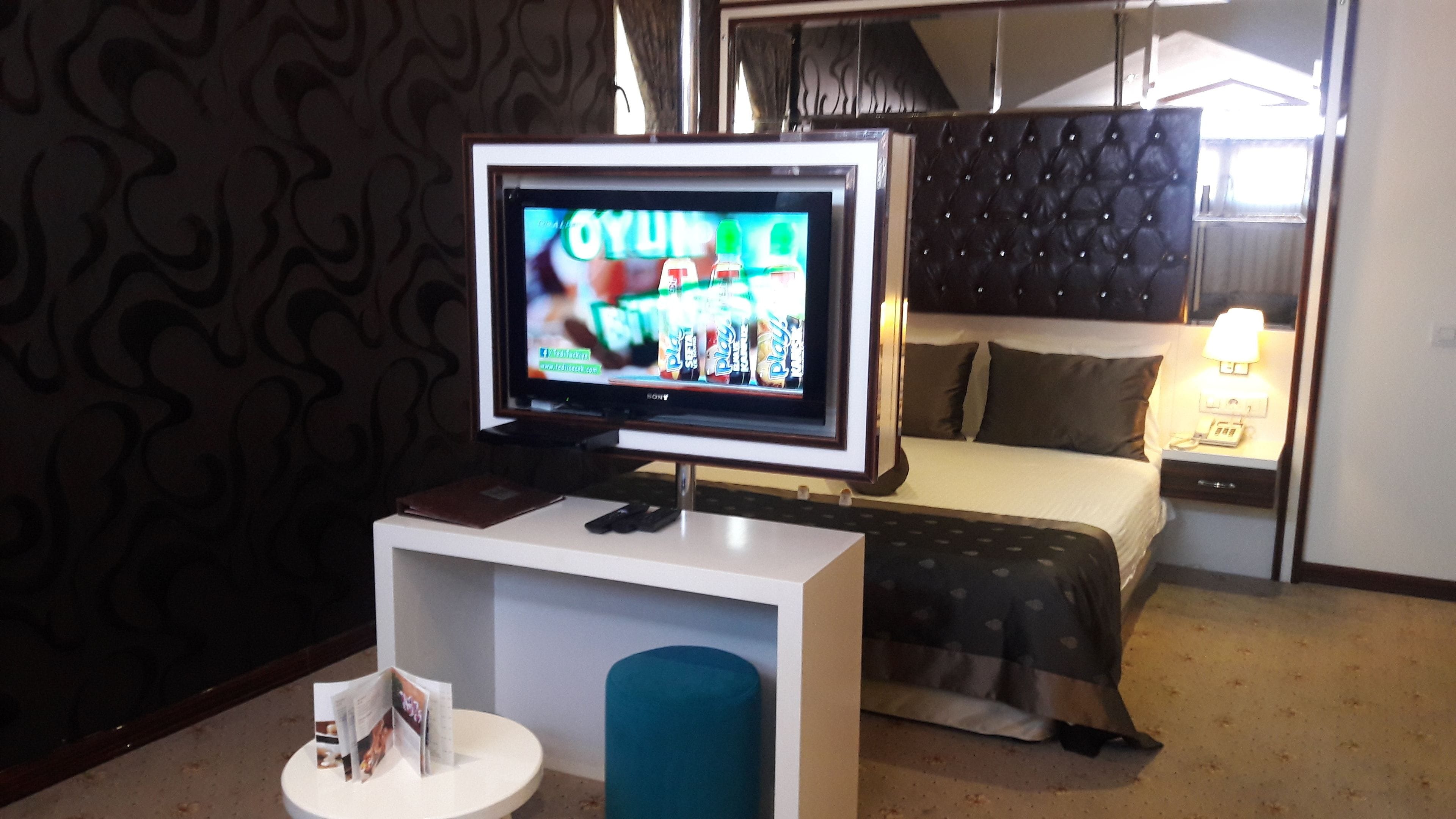 club suite | 1 bedroom, premium bedding, minibar, in-room safe