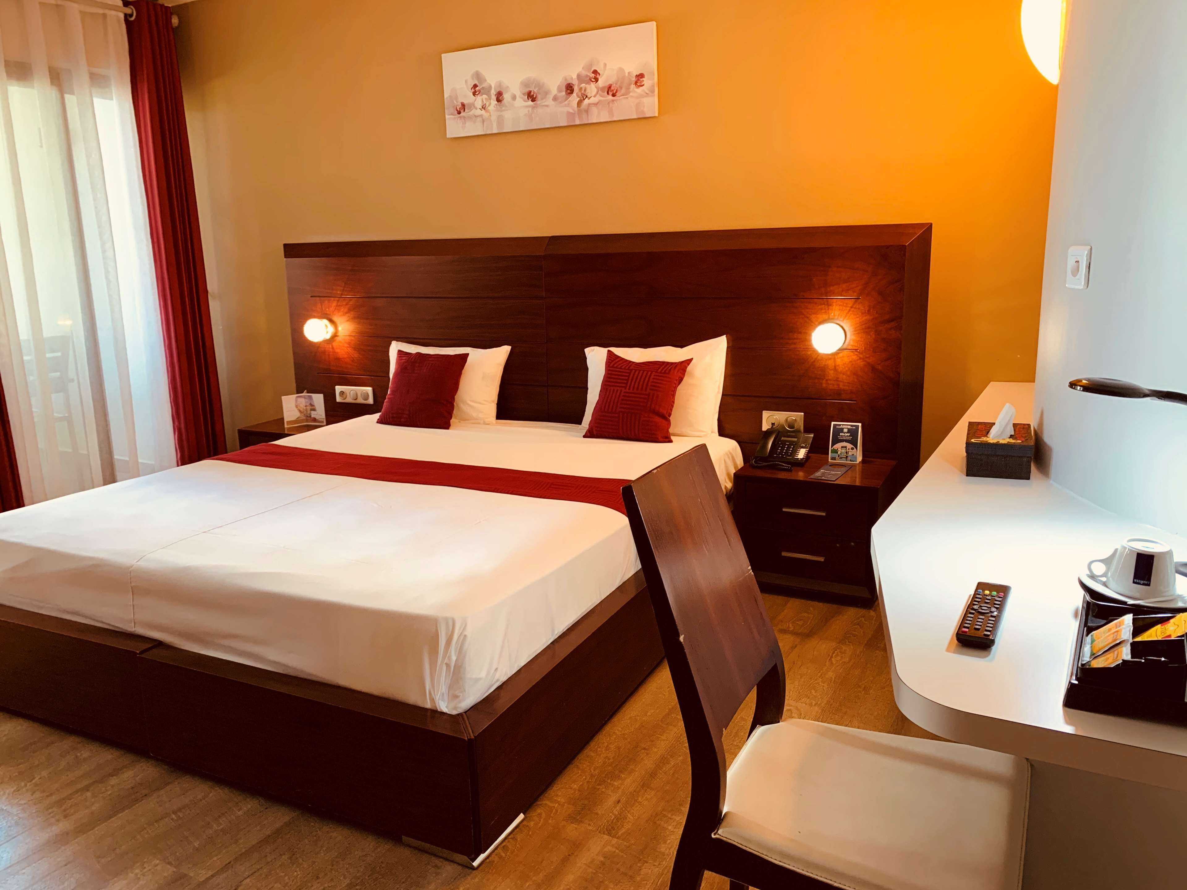 standard room, 1 double bed, balcony (17sqm, free wifi) | minibar, in-room safe, individually furnished, laptop workspace