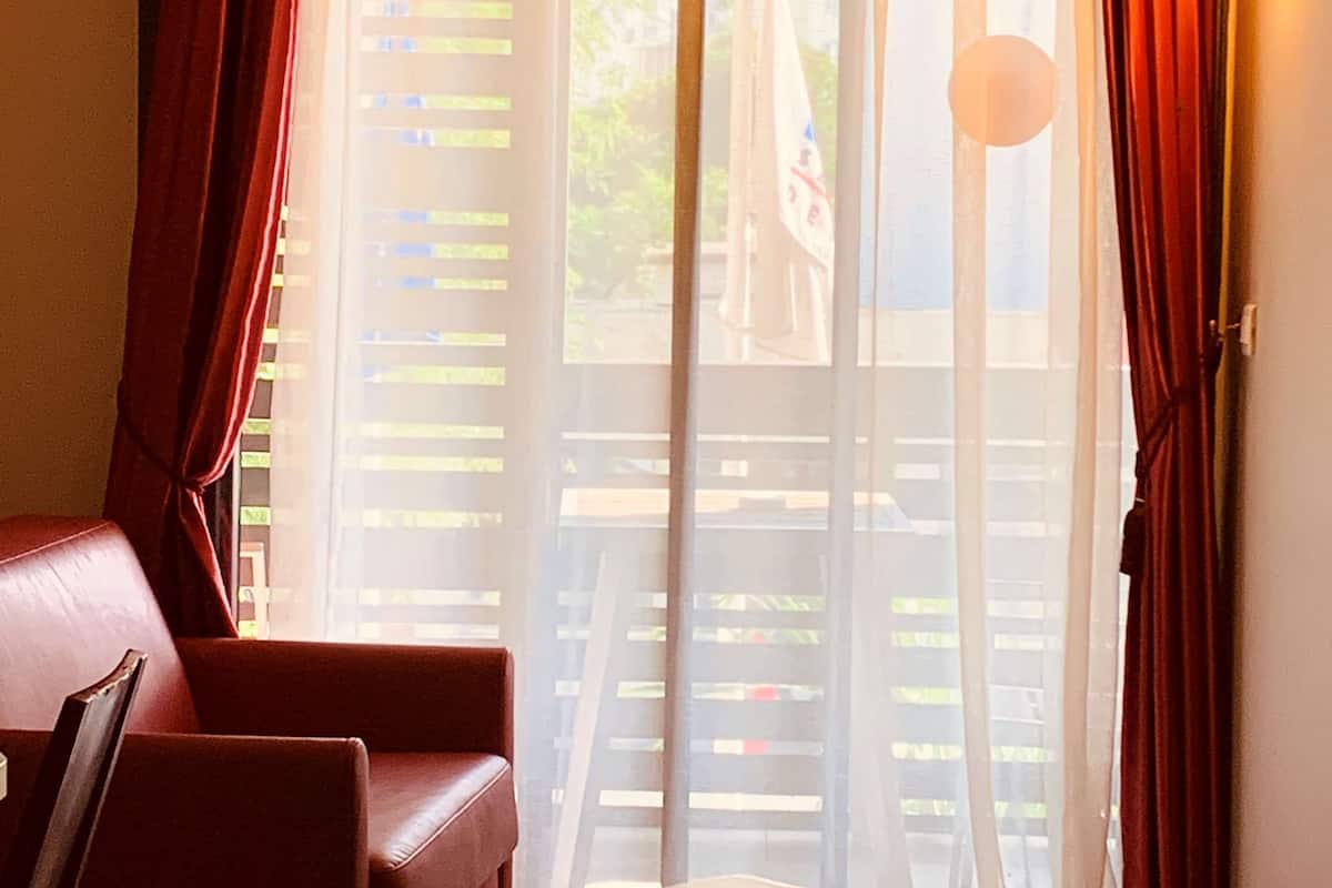 minibar, in-room safe, individually furnished, laptop workspace