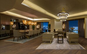 Presidential Suite | Living area