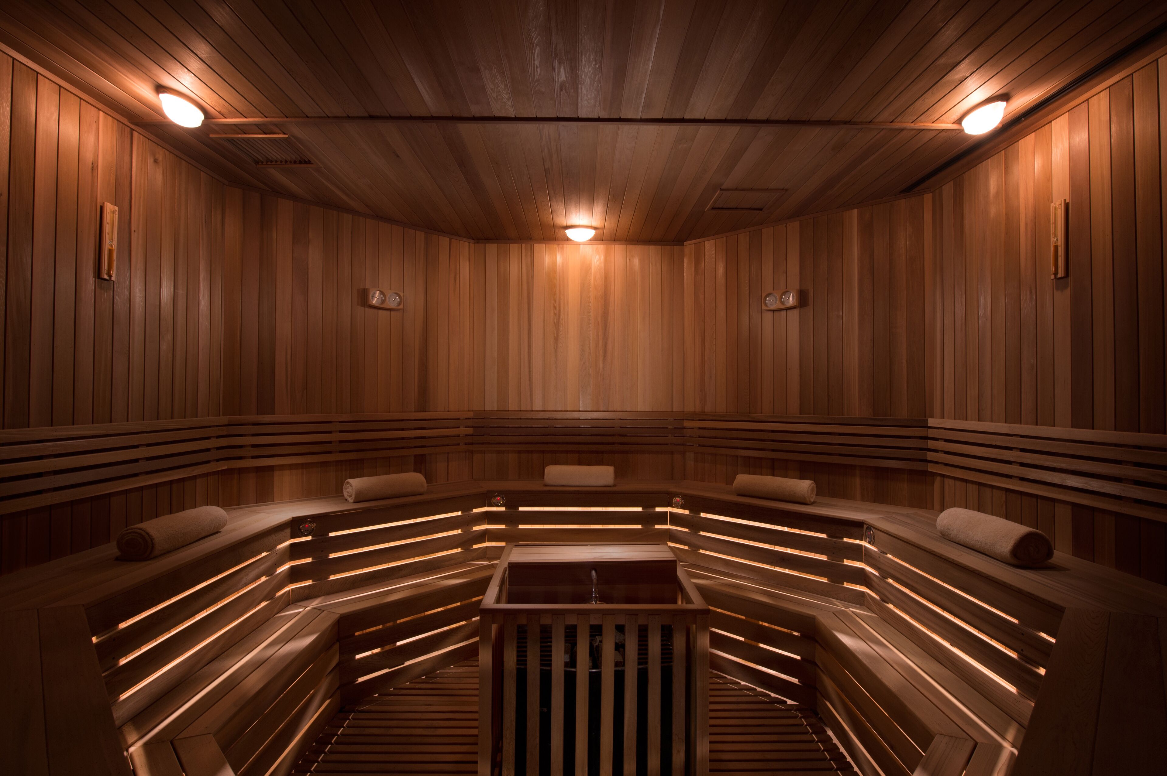 hutong courtyard villa | bathroom | separate bathtub and shower, deep-soaking bathtub, rainfall showerhead