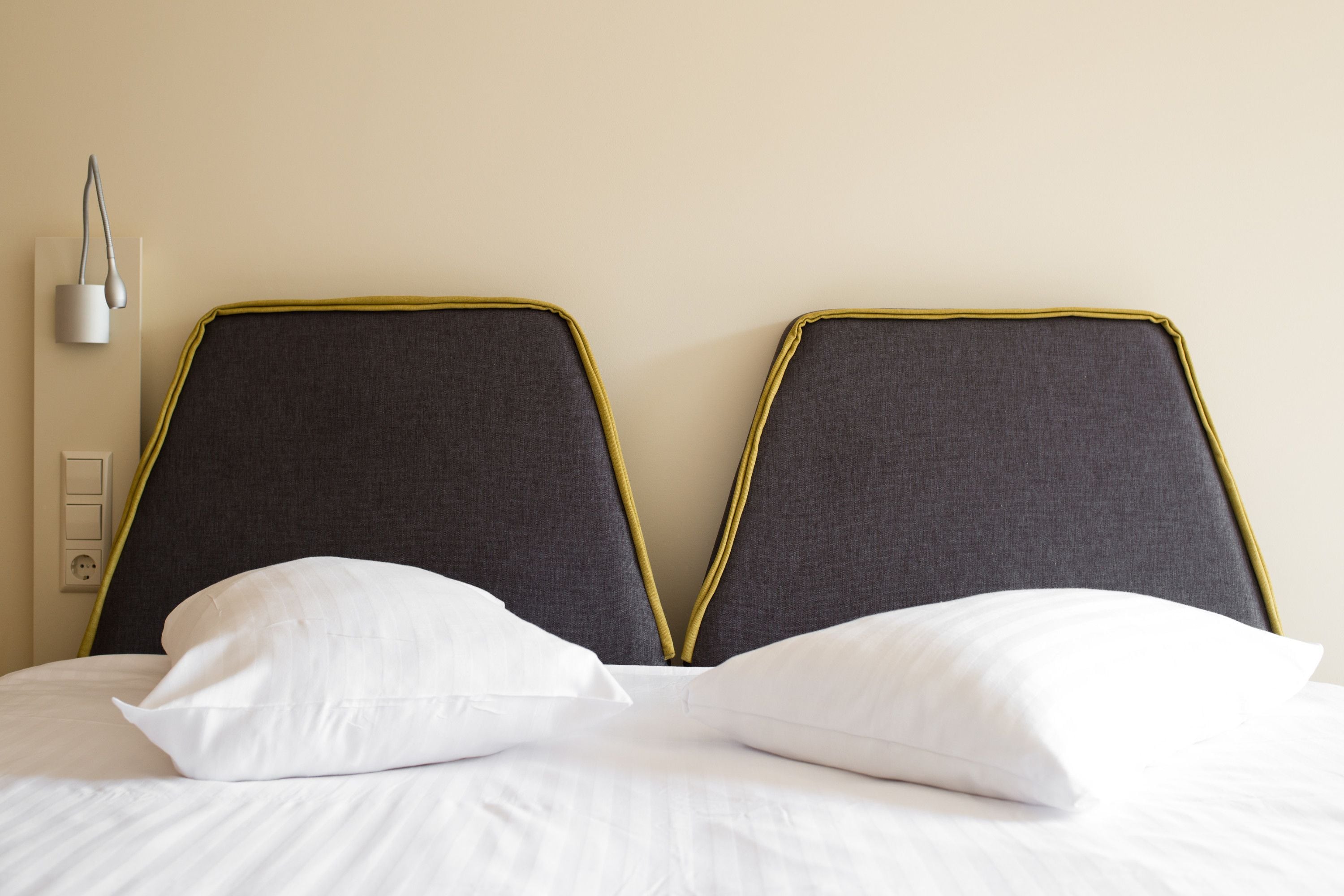 Minibar, két bảo mật tại phòng, phòng cách âm 