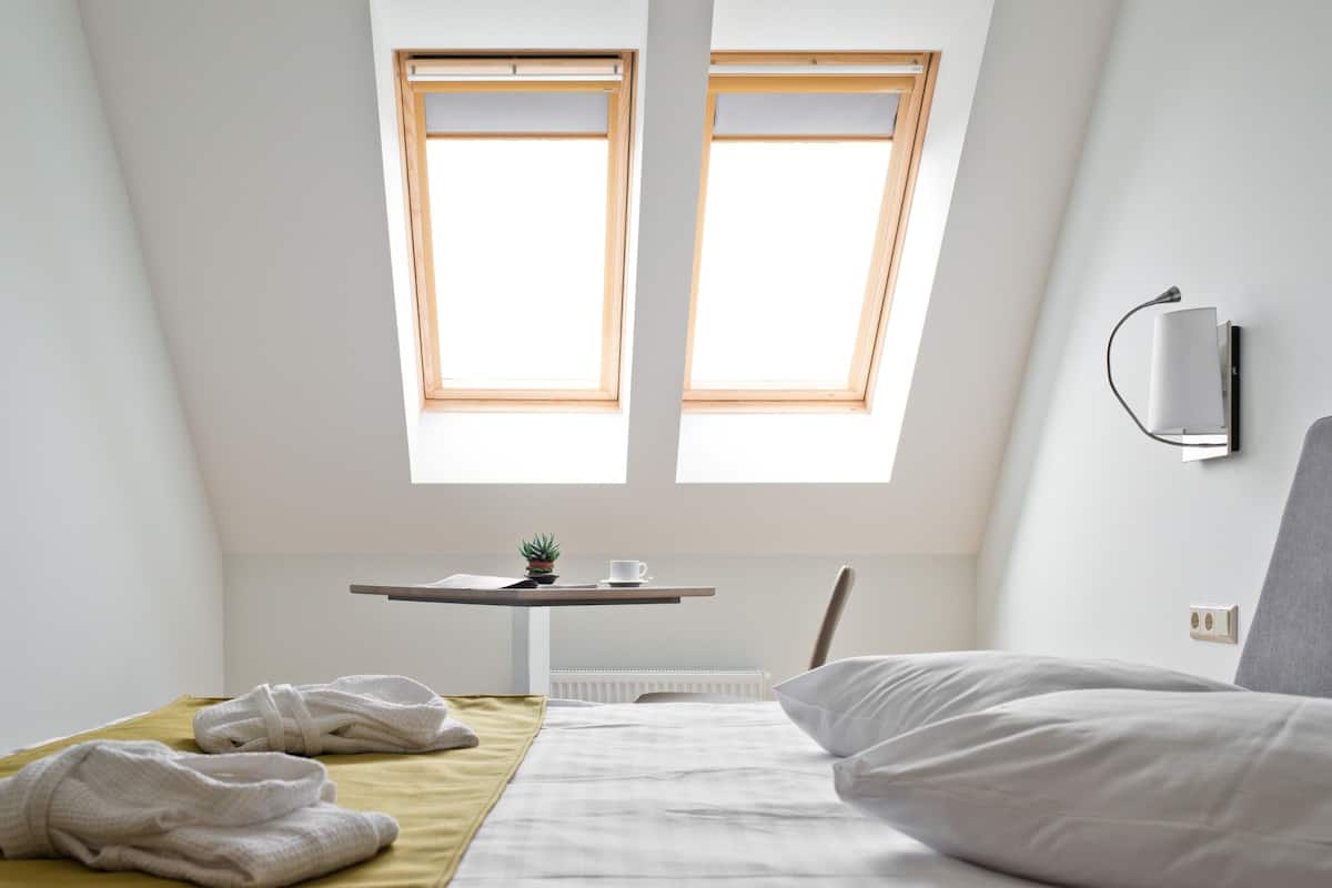 Standard-dobbeltværelse (morning SPA access included) | 1 soveværelse, minibar, pengeskab på værelset, lydisolering