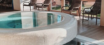 Mana Suites & Sea SPA