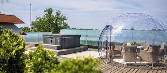 Mana Suites & Sea SPA