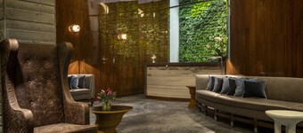 Hotel Hugo