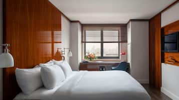 Egyptian cotton sheets, premium bedding, pillow-top beds, minibar