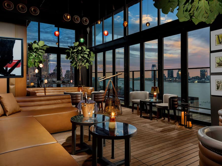 3 barer/lounger, takterrassebar og takterrassebar