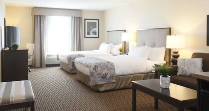 Pomeroy Inn & Suites at Olds