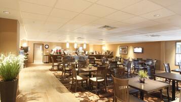 Free daily buffet breakfast