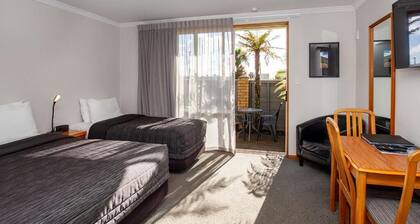 ASURE Chelsea Gateway Motor Lodge