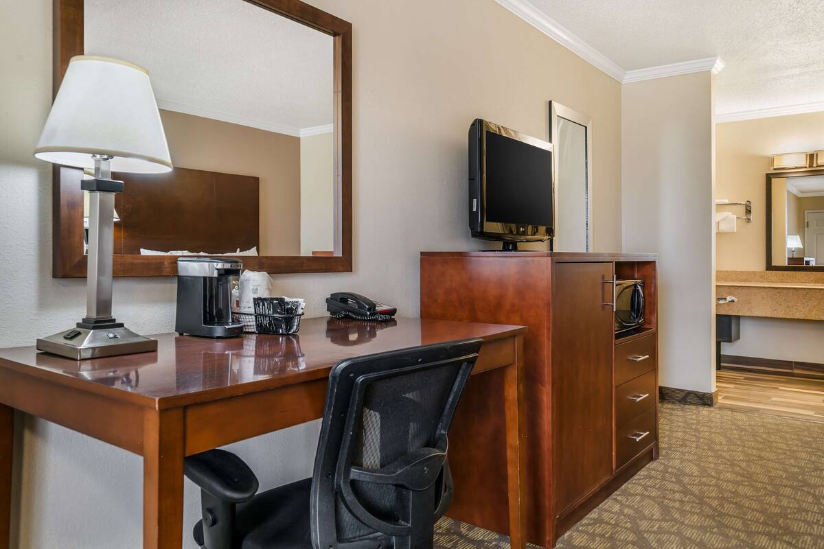 in-room safe, desk, laptop workspace, iron/ironing board