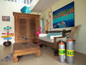Lobby lounge - Oasis Guesthouse Bonaire Superior Suite (Kralendijk)