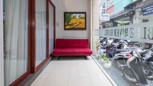 Pintu masuk interior