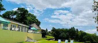 Emafini Country Lodge