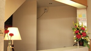 Unclassified image, 3 of 66, button - Victoria Hotel & Hostel (Kota Kinabalu)