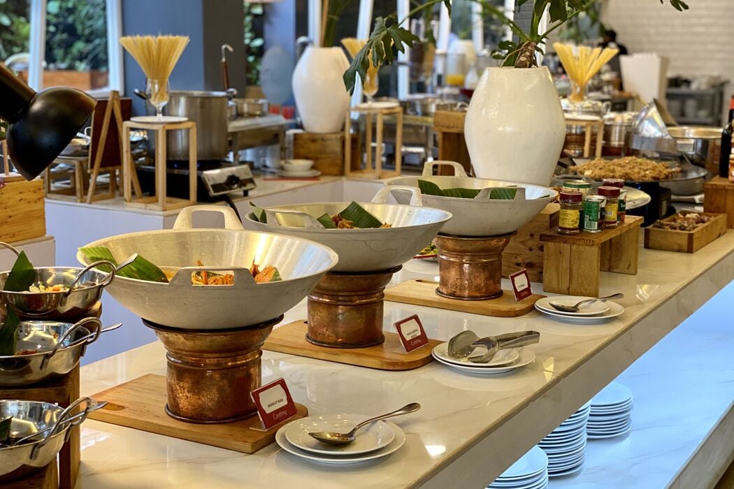 Colazione a buffet, servita tutte le mattine (150000 IDR a persona) 