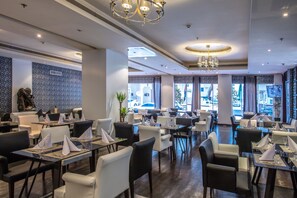 Birthday party area - Loumage Hotel & Suites (Manama)