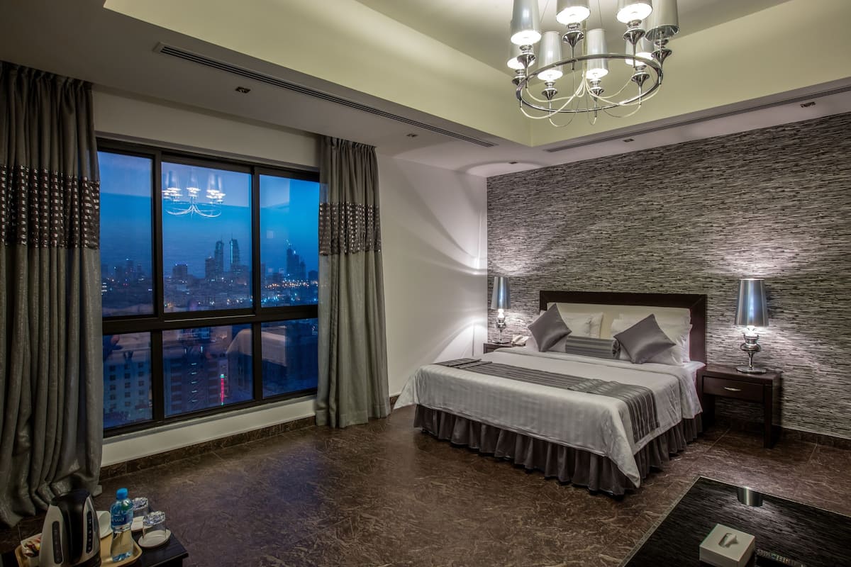 1 bedroom, minibar, in-room safe, desk