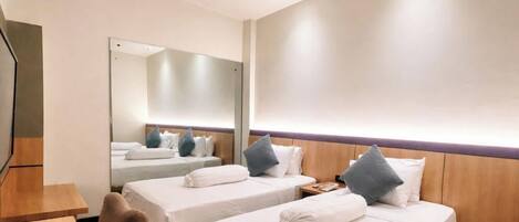 Superior Twin Room | Minibar, free WiFi