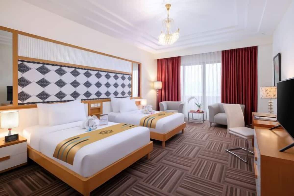 1 bedroom, minibar, in-room safe, desk