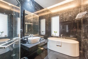 Suite, 1 cama de matrimonio grande (Tiffany) | Vistas desde la habitación