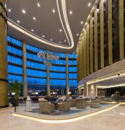 Wine bar, garden views, open daily