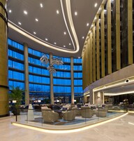 Lobby lounge, garden views, open daily