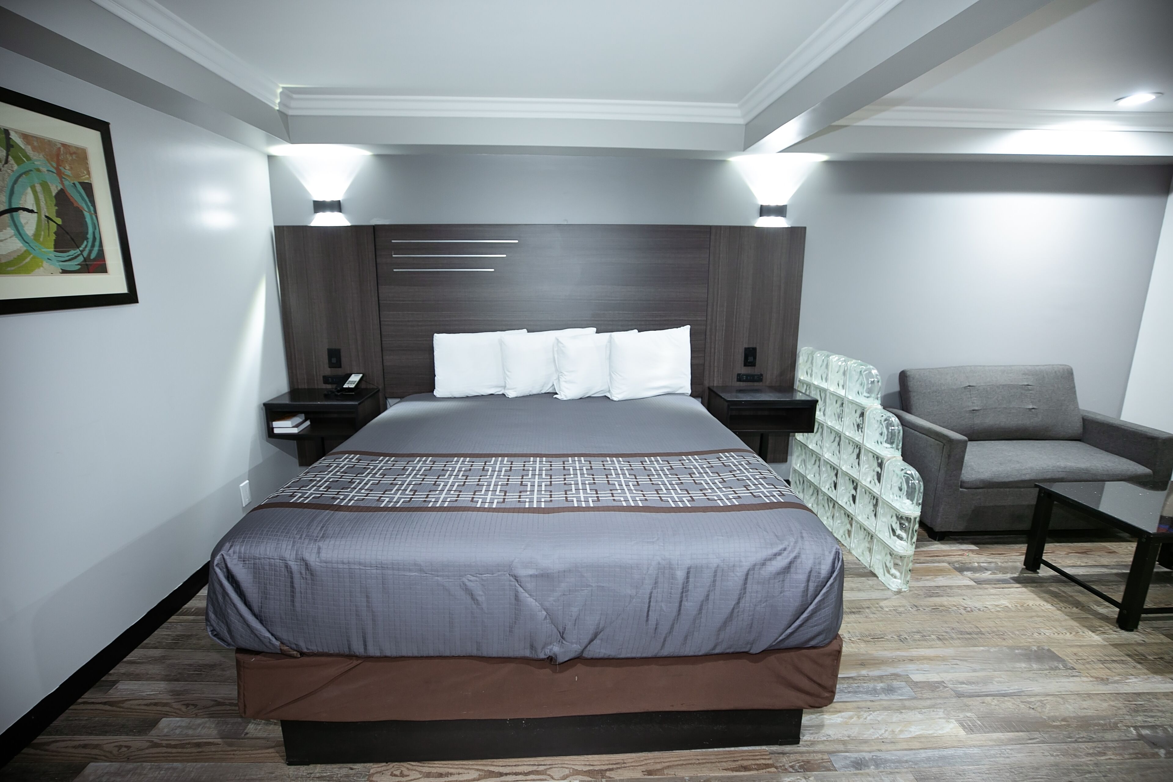 Photo - Rodeway Inn & Suites Bellflower